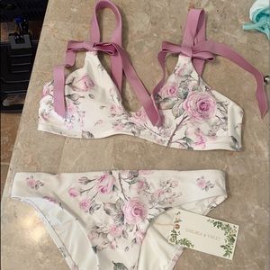 Chelsea & Violet-Floral Tie Bikini (SET)